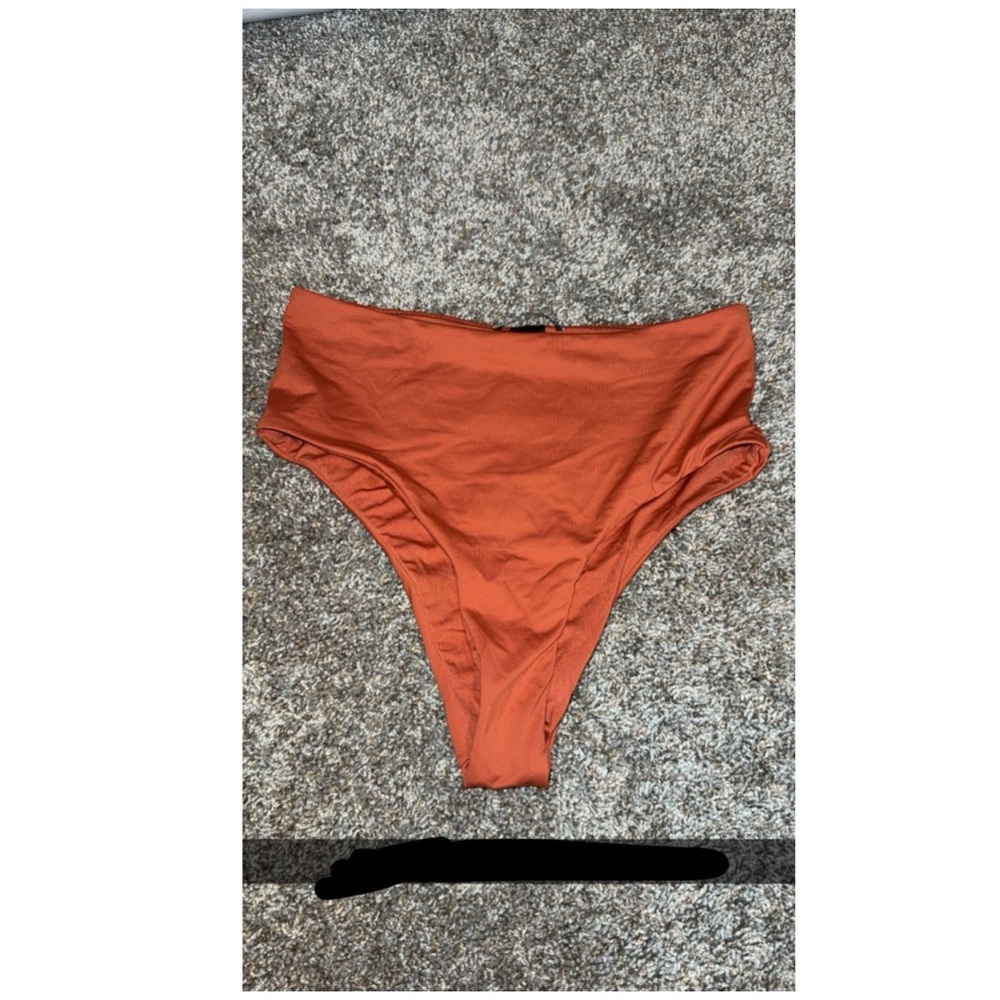 Women's High-Waisted Swim Bottom in Rust